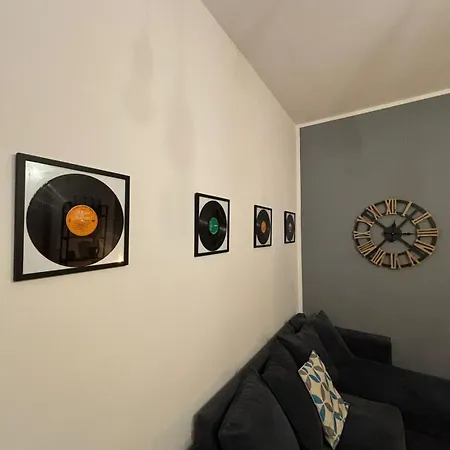 Giulietta Apartman Nizza Monferrato